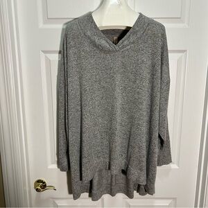Cacique Gray V-Neck Sweater with Relaxed Fit